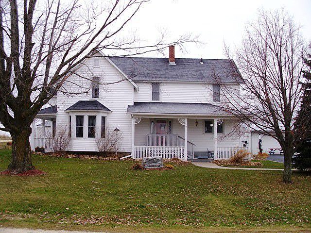 1st image of S295A Pine Ave