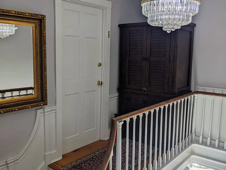 32 Market St #10 — Photo 3