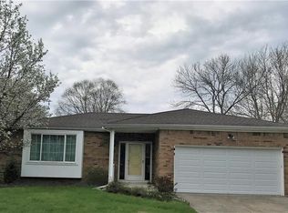 108 Christine Dr, Amherst, NY 14228