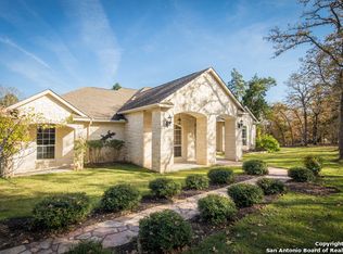 570 Arbors Cir, Elgin, TX 78621