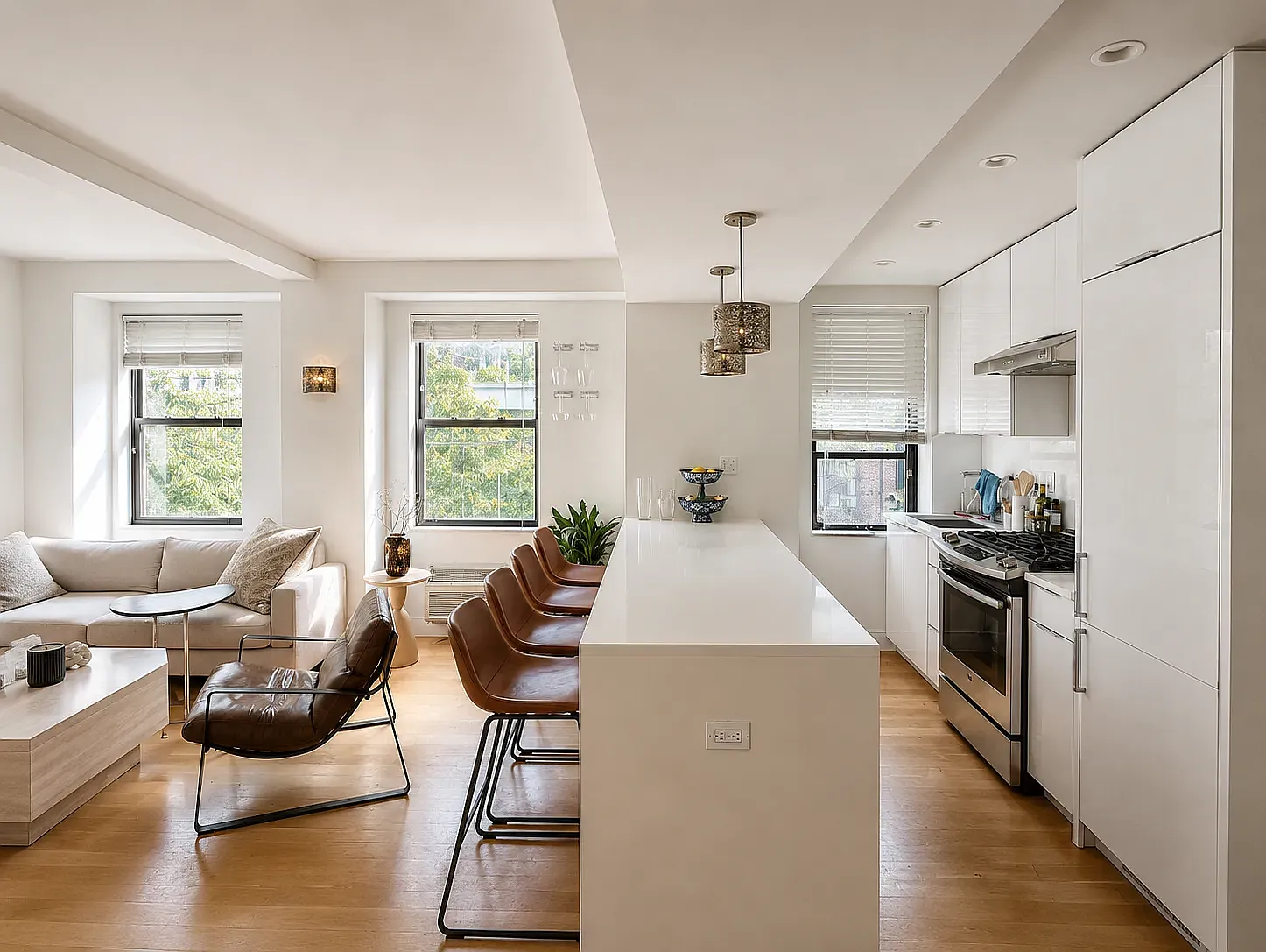 308 West 30th Street — Photo 1