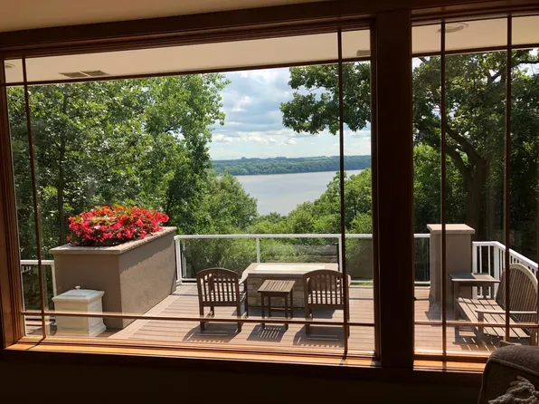 11390 Kingsborough Trl, Cottage Grove, MN 55016