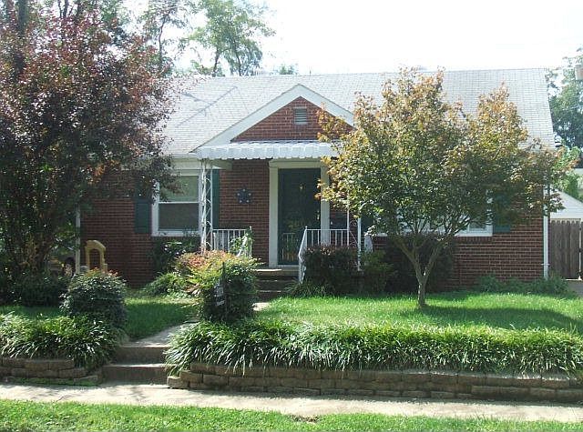 1st image of 2004 Oak Ave