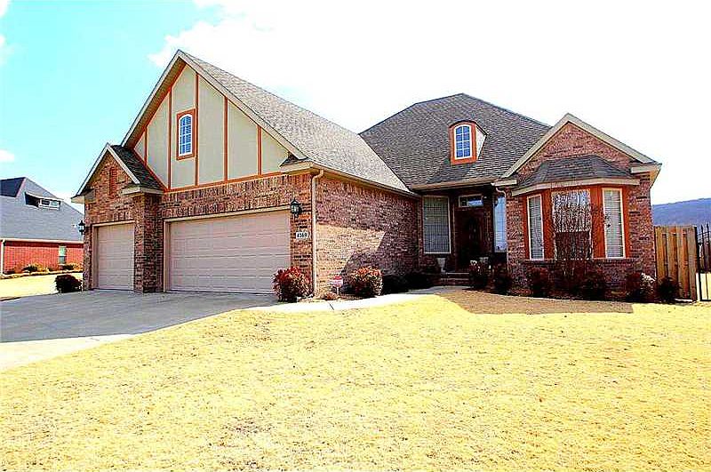 1st image of 4369 Oakmont Dr