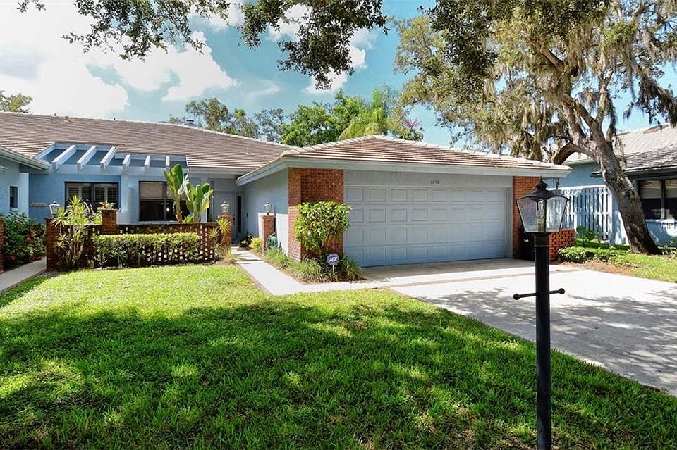 1st image of 2730 Moss Oak Dr #15