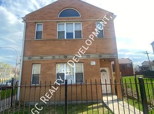 29 W Garfield Blvd #2, Chicago, IL 60621