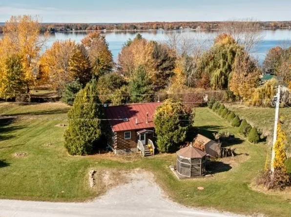 317 Sunset View Lane, Isle La Motte, VT 05483