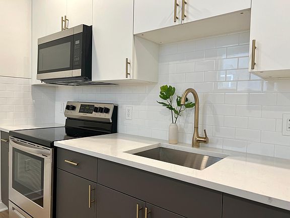 5th image of 3849 N Broad St #3R