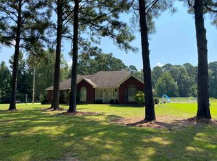 146 Hillbillie Dr, Crossett, AR 71635