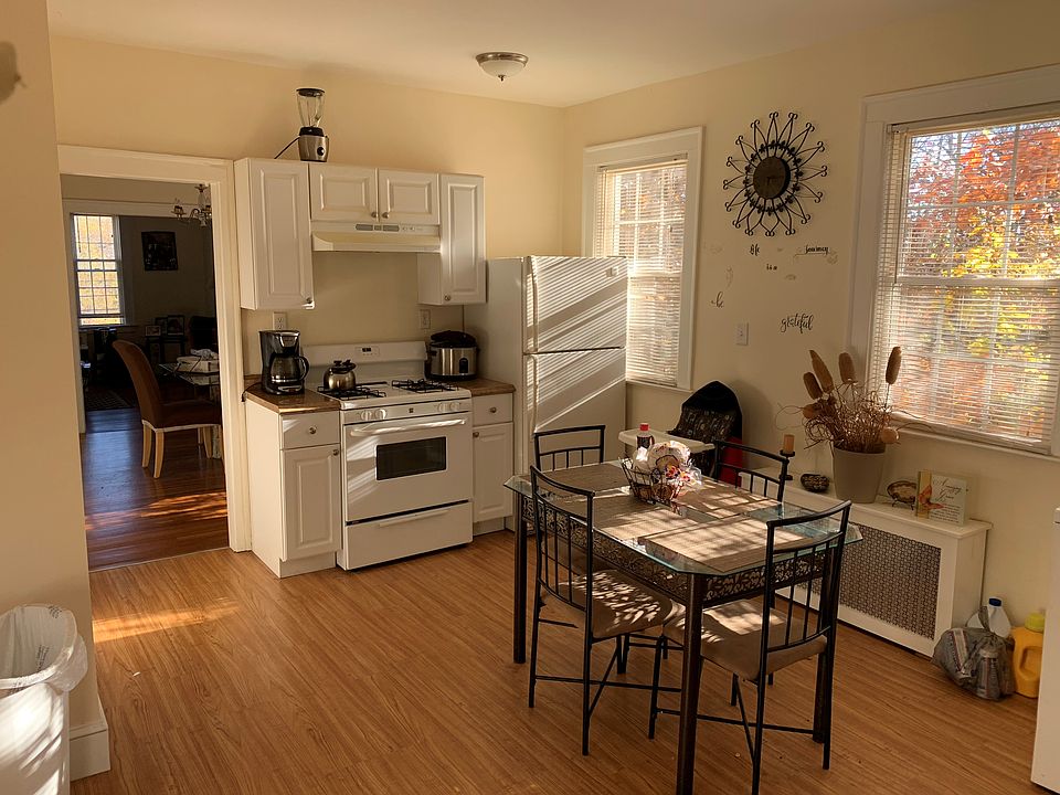 1st image of 1264 Whalley Ave