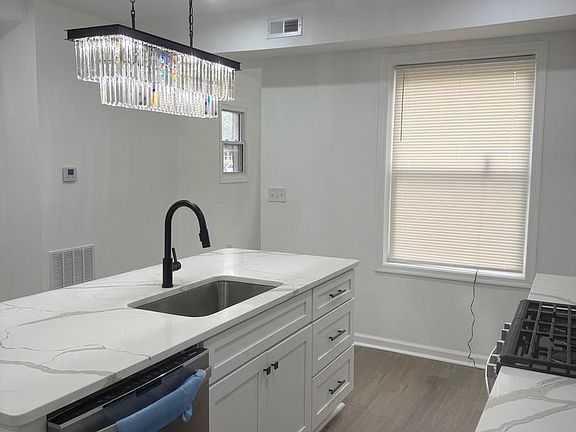 5th image of 4803 Cordelia Ave