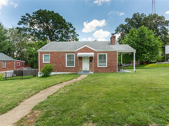3rd image of 8135 Florence Ave