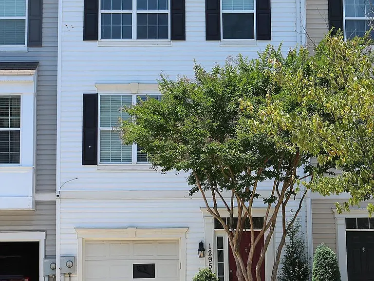 12956 Yellow Jacket Rd — Photo 1