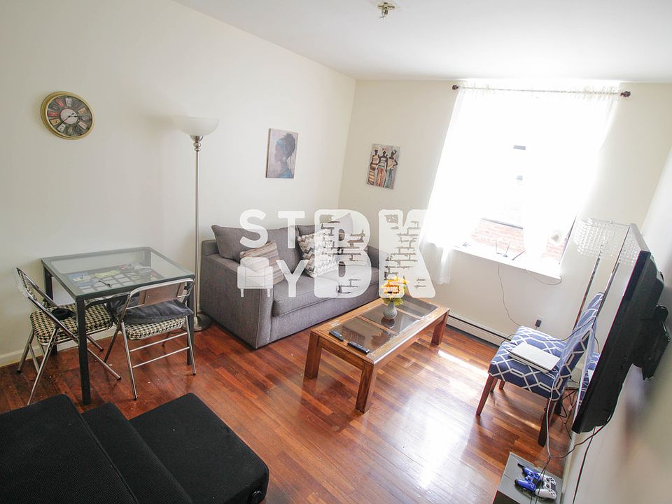1st image of 51 Clifton Pl #3DD
