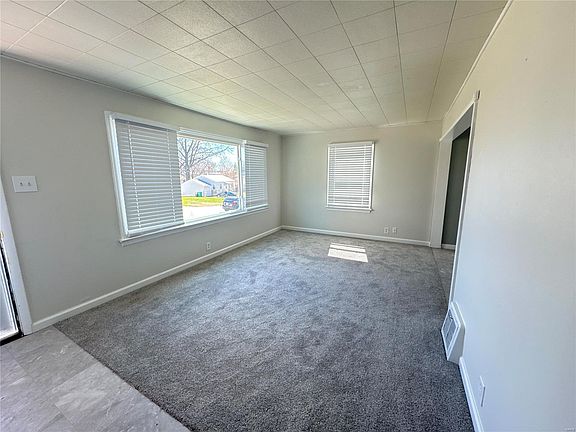 2nd image of 10163 Jepson Dr