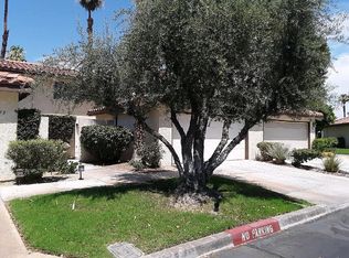 210 Lakecrest Ln, Palm Desert, CA 92260