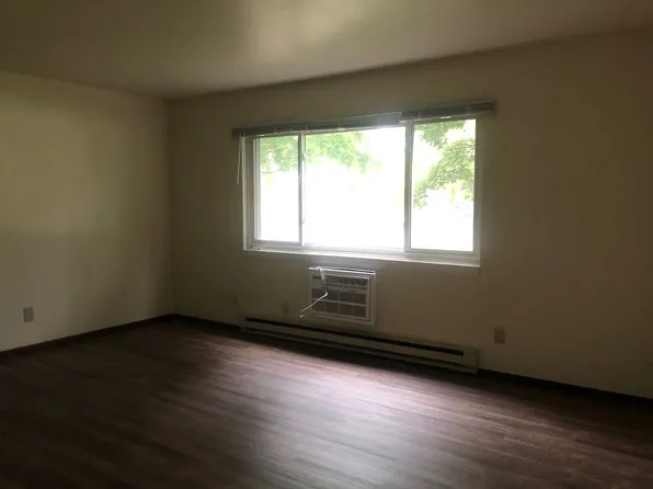 Marathon - 2096 Lilly Street, 2096 Lilly St APT 1, East Troy, WI 53120