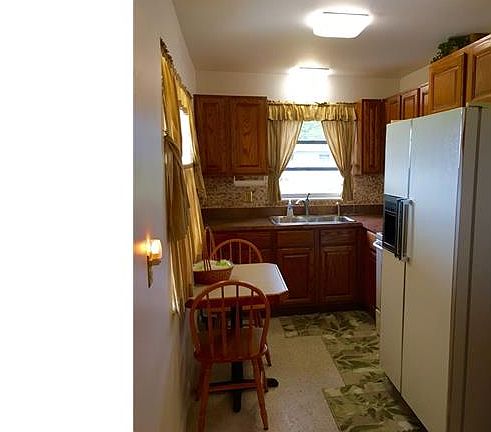 4th image of 4621 Horace Ln