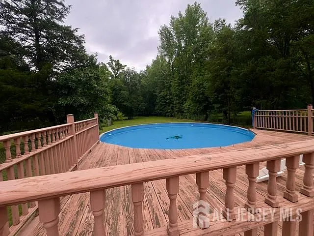 295 Pleasant Valley Rd — Photo 18