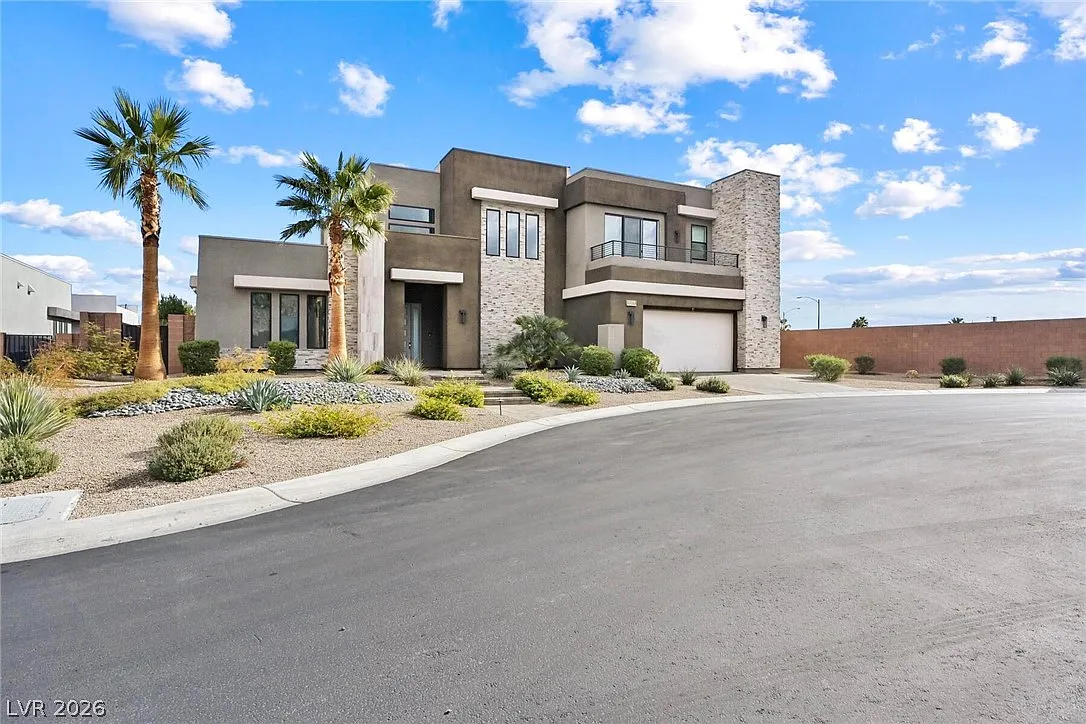 3 bed, 3.0 bath, 3563 sqft, $7,000 — Photo 1