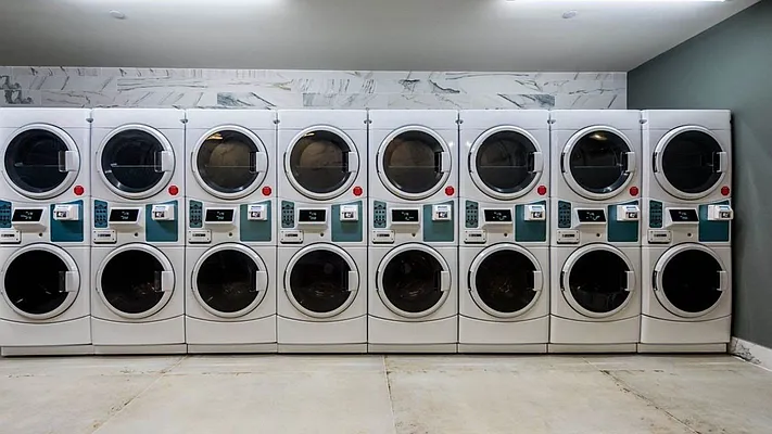 Rented by Nooklyn NYC LLC | media 51