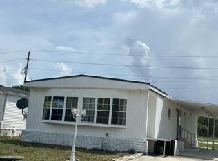 8401 Breeze Hill Dr, Lake Wales, FL 33898