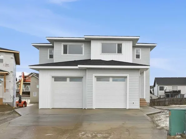 57 Pinnacle Close, Blackfalds, AB T4M 0M3