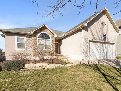 21580 W 121st St, Olathe, KS, 66061