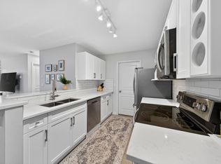 7139 18th Ave #213, Burnaby, BC