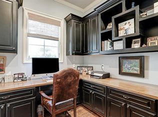 21 W Rivercrest Dr, Houston, TX 77042