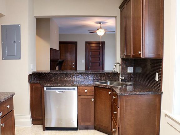 2nd image of 615 W Ferry St APT 5