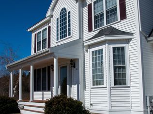 41 Hadley Rd, Pepperell, MA 01463