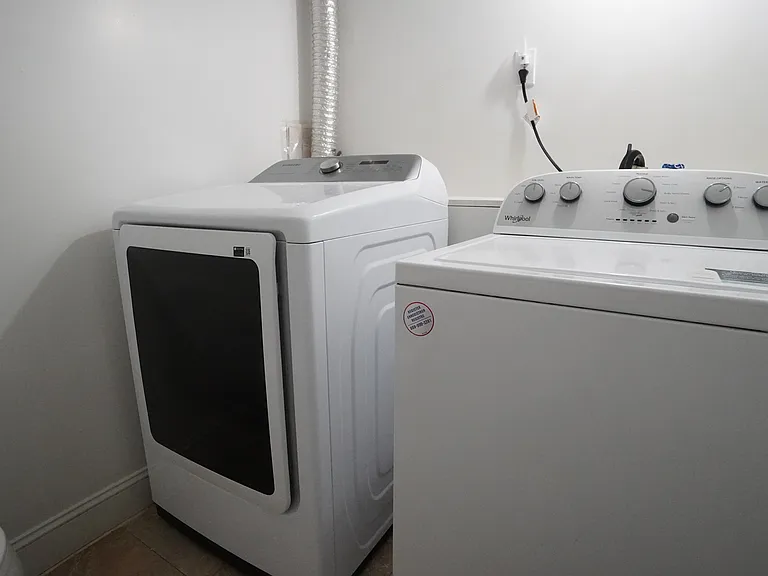 Duplex @ 4162 Porter Ave, South Ogden — Photo 11