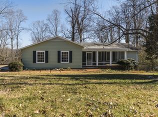 5659 Sweetbriar Rd, Pfafftown, NC 27040