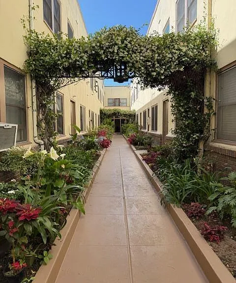 1628-1724 E Ocean Blvd #B09 — Photo 11