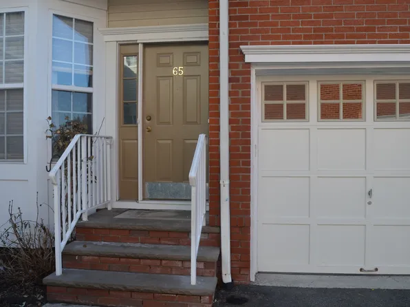 65 Albert Ct, Parsippany, NJ 07054