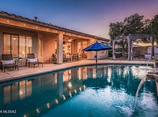 2445 E Sky Creek Dr, Green Valley, AZ 85614