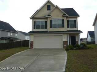 25 Red Coat Dr, Cameron, NC 28326