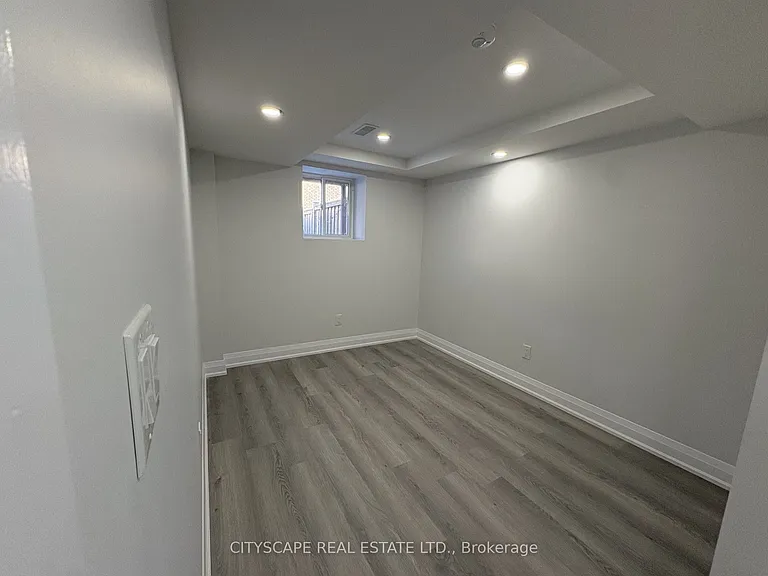 5517 Meadowcrest Ave — Photo 11