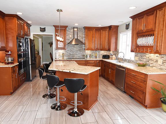 5th image of 26 Pino Alto Ct