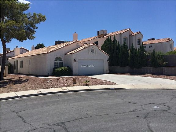 2nd image of 8213 Lake Isle Ct