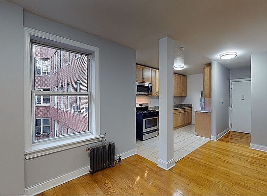 3rd image of 120 Vermilyea Ave APT I32