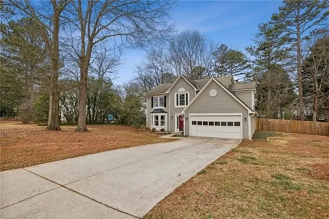 2745 Gravitt Rd — Photo 2