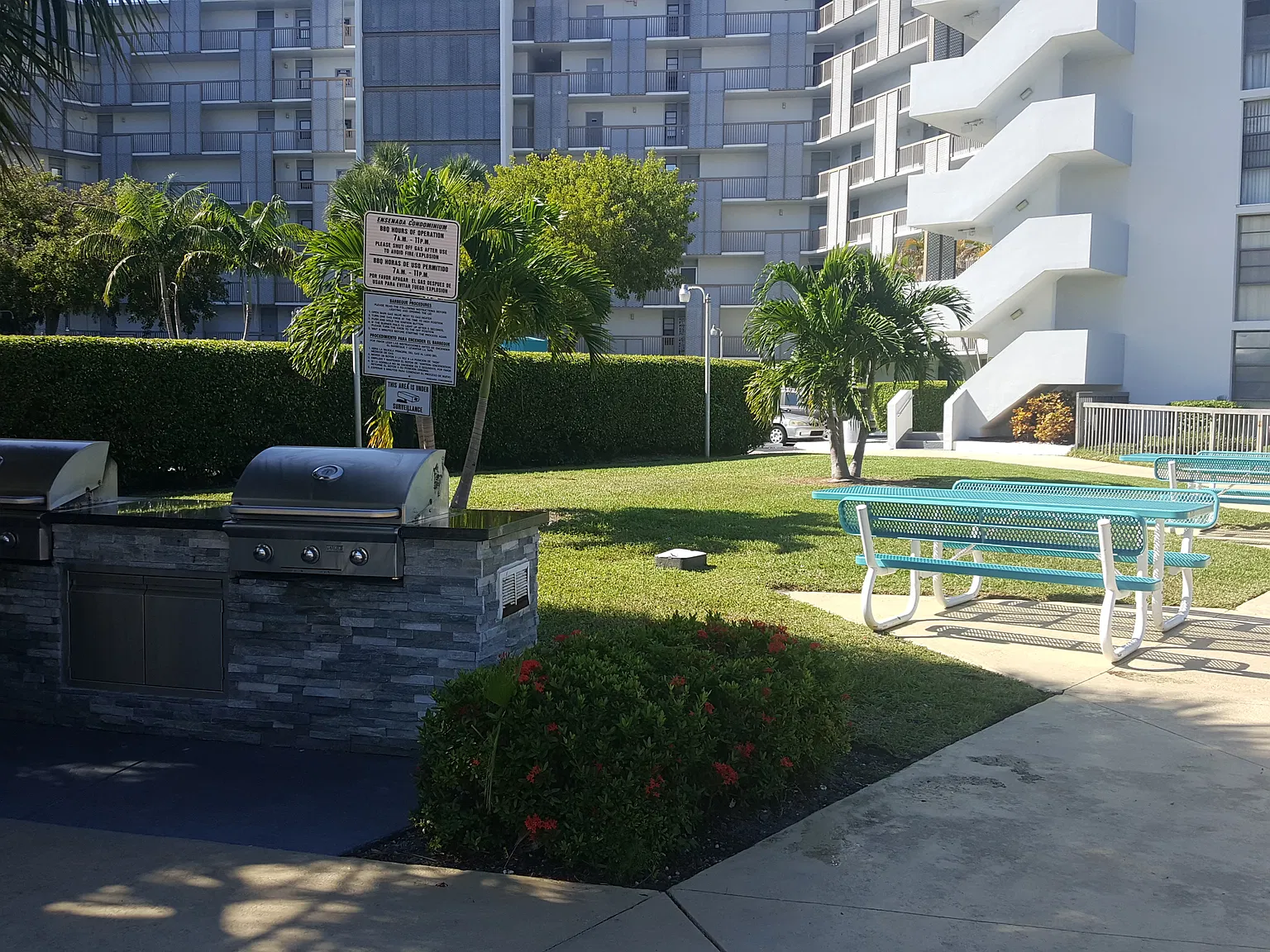 2 bed, 1082 sqft, $2,200 — Photo 4