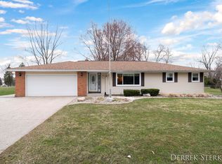 101 Orlando Ave, Holland, MI 49423