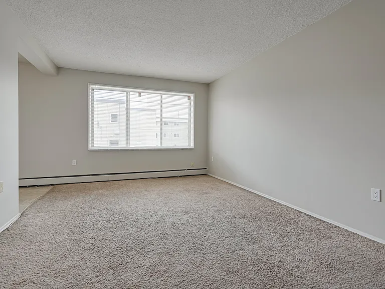 10950 83rd St NW — Photo 9