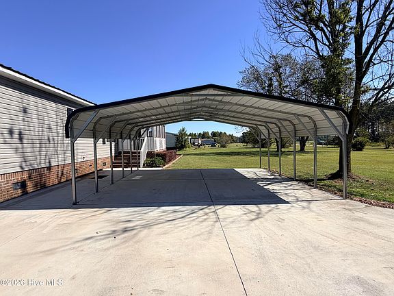4th image of 1387 Acorn Hill Road