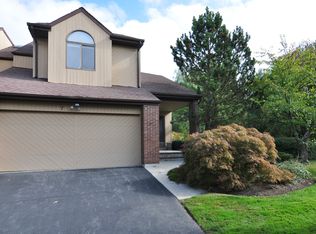 7 Brookridge Rd, New Rochelle, NY 10804