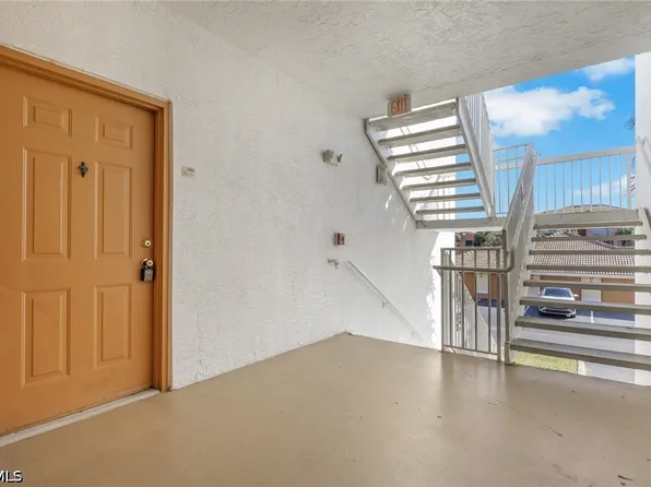 6321 Aragon Way APT 206, Fort Myers, FL 33966