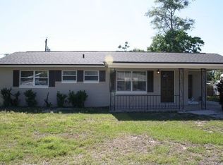 142 Bunker Ln, Sanford, FL 32771